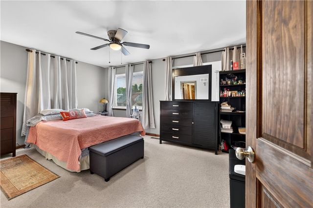 330 Parkside Drive, Macungie Boro, PA 18062