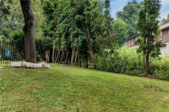 330 Parkside Drive, Macungie Boro, PA 18062