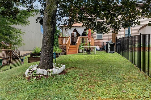330 Parkside Drive, Macungie Boro, PA 18062