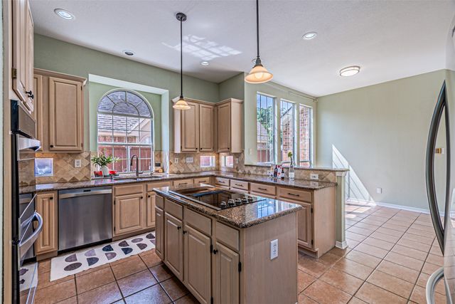 128 HEARTHWOOD Drive, Coppell, TX 75019