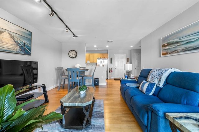 360 Revere Beach Blvd 312, Revere, MA 02151