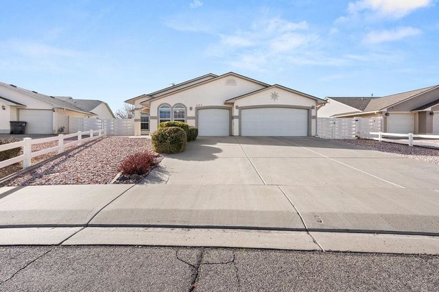 203 Round Rock Circle, Grand Junction, CO 81503