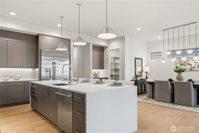 12223 NE 106th Street, Kirkland, WA 98033