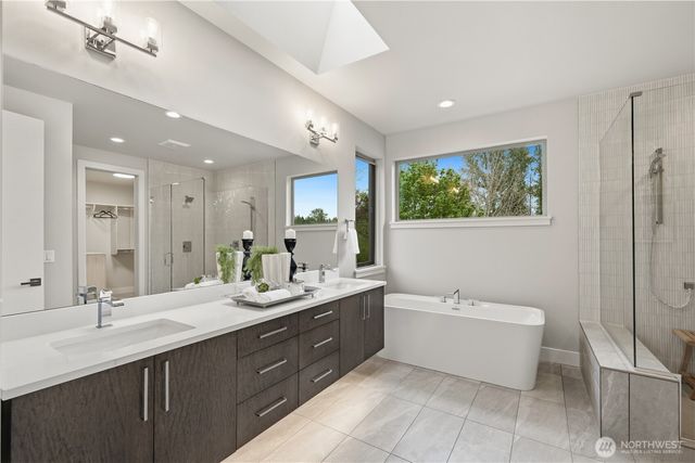 12223 NE 106th Street, Kirkland, WA 98033