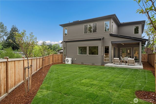 12223 NE 106th Street, Kirkland, WA 98033