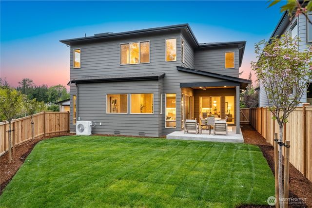 12223 NE 106th Street, Kirkland, WA 98033