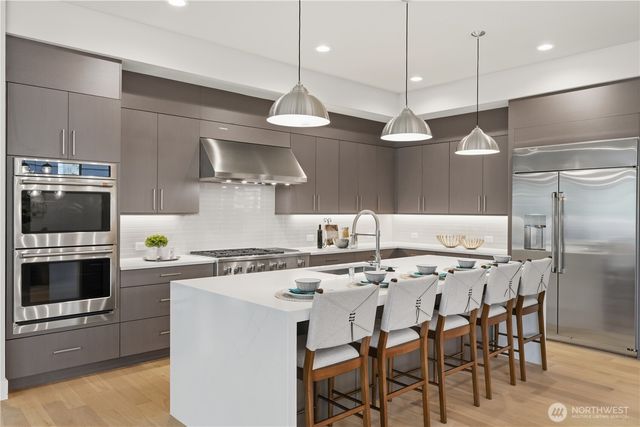 12223 NE 106th Street, Kirkland, WA 98033