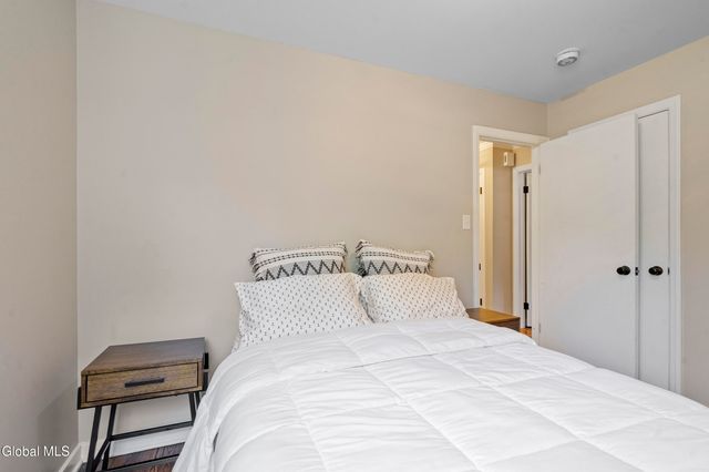 254 Kenwood Avenue, Bethlehem, NY 12054