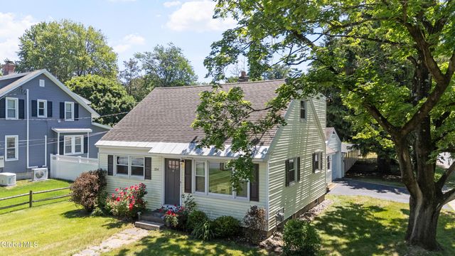 254 Kenwood Avenue, Bethlehem, NY 12054