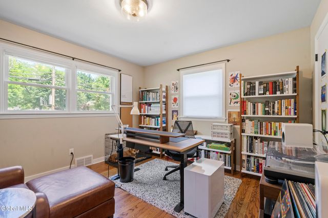 254 Kenwood Avenue, Bethlehem, NY 12054