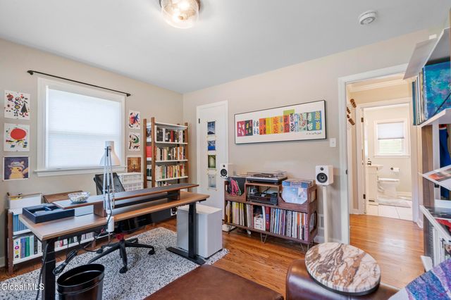 254 Kenwood Avenue, Bethlehem, NY 12054