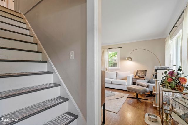 254 Kenwood Avenue, Bethlehem, NY 12054