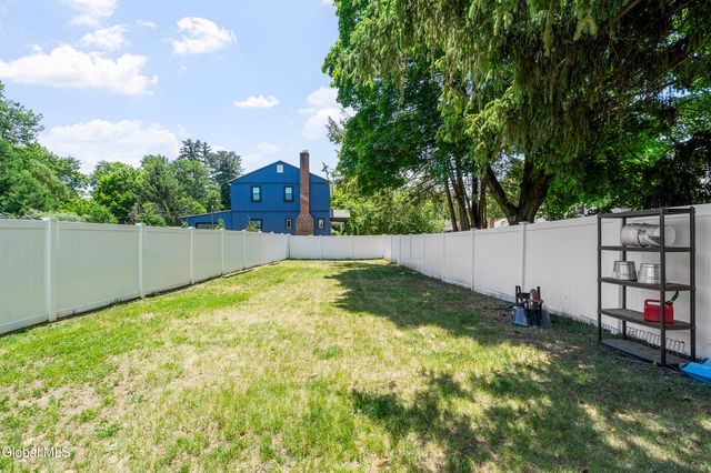 254 Kenwood Avenue, Bethlehem, NY 12054