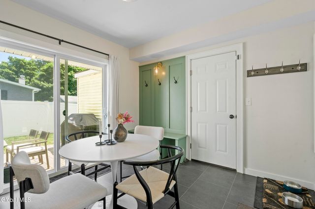 254 Kenwood Avenue, Bethlehem, NY 12054