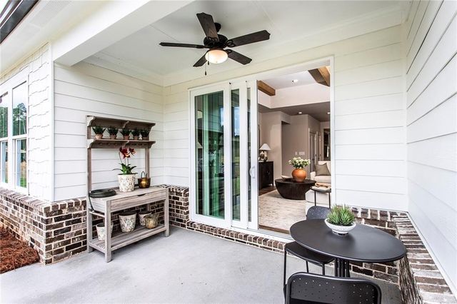 121 Willowfern Lane, Marietta, GA 30066
