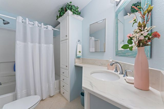 7704 White Egret Lane, Port St Lucie, FL 34952