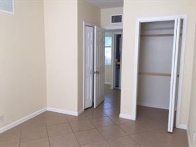 837 NE 17th Avenue, Fort Lauderdale, FL 33304