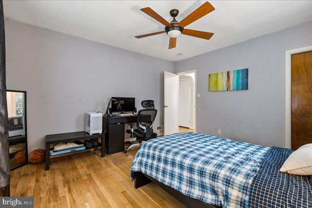 418 N CHAPEL GATE LN, Baltimore, MD 21229