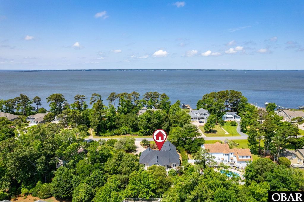 Image 37 of property listing at 4029 Martins Point Road Lot # 8, Kitty Hawk, NC 27949
