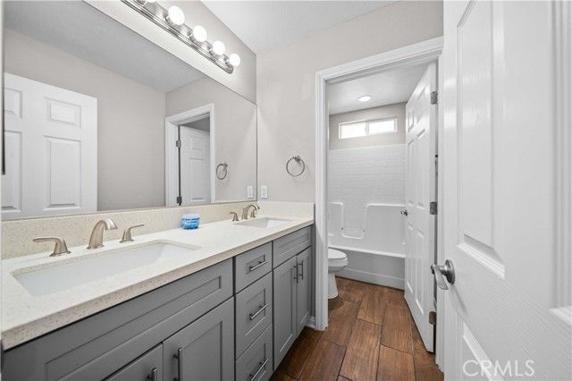 2009 E Jenner, Lancaster, CA 93535