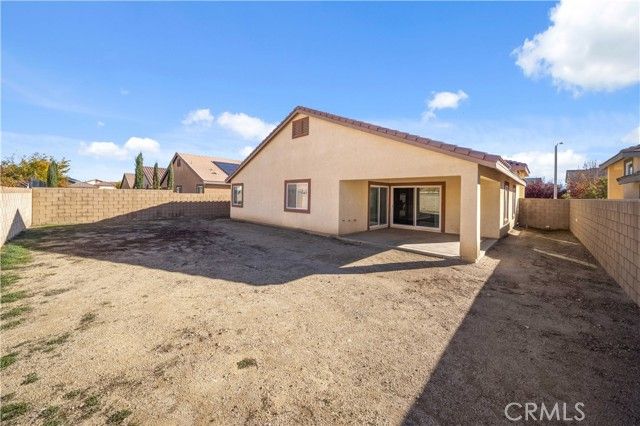 2009 E Jenner, Lancaster, CA 93535