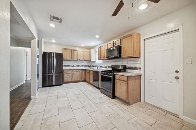 4307 Fairwood Street, Pasadena, TX 77505