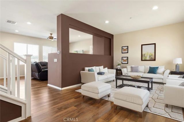 13013 Mesa Verde Way, Sylmar, CA 91342