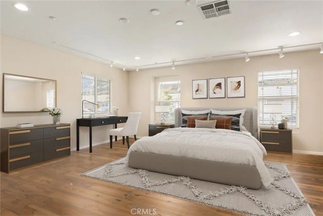 13013 Mesa Verde Way, Sylmar, CA 91342