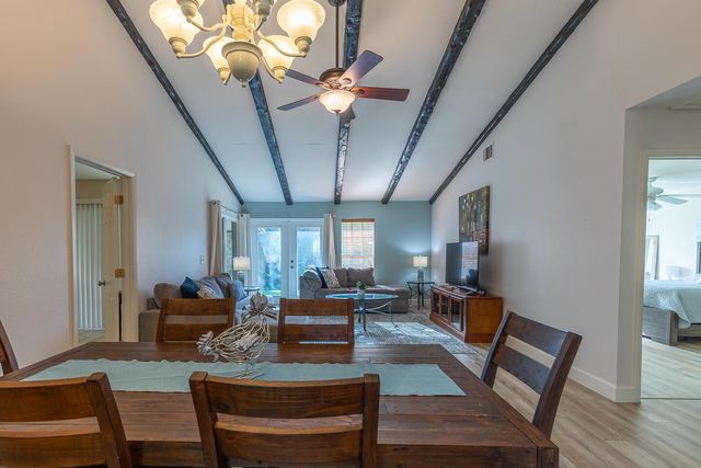 3303 SE Sandpiper Circle, Port St Lucie, FL 34952