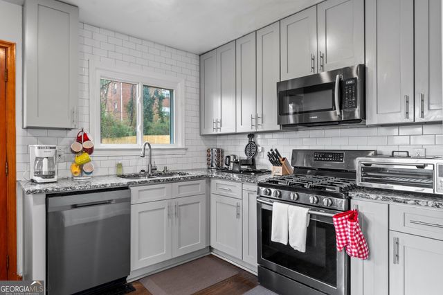 3259 N Fulton Avenue, Hapeville, GA 30354