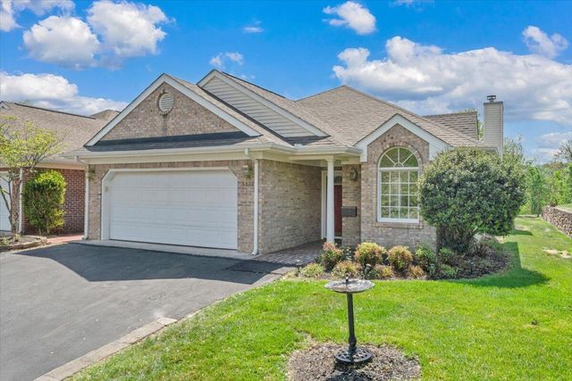 4822 Cave Spring LN, Roanoke, VA 24018