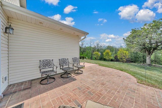 4822 Cave Spring LN, Roanoke, VA 24018