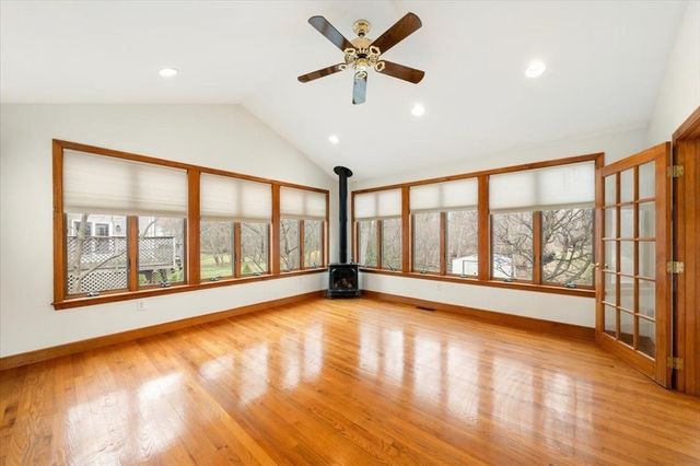 28 Barnesdale Road, Natick, MA 01760