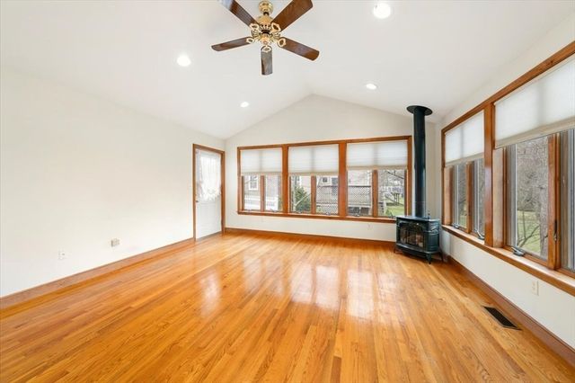 28 Barnesdale Road, Natick, MA 01760