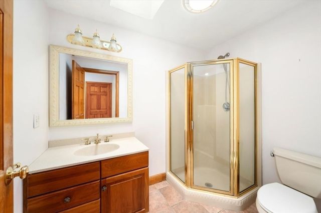 28 Barnesdale Road, Natick, MA 01760