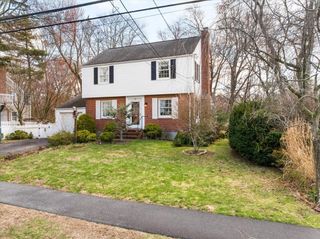 28 Barnesdale Road, Natick, MA 01760