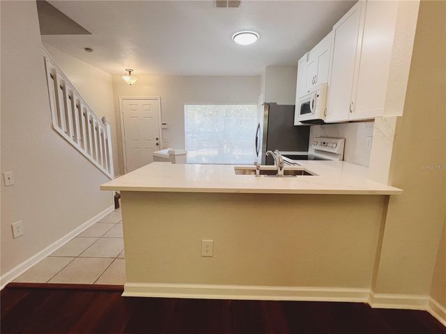 5308 HAWKSTONE DR, Sanford, FL 32771
