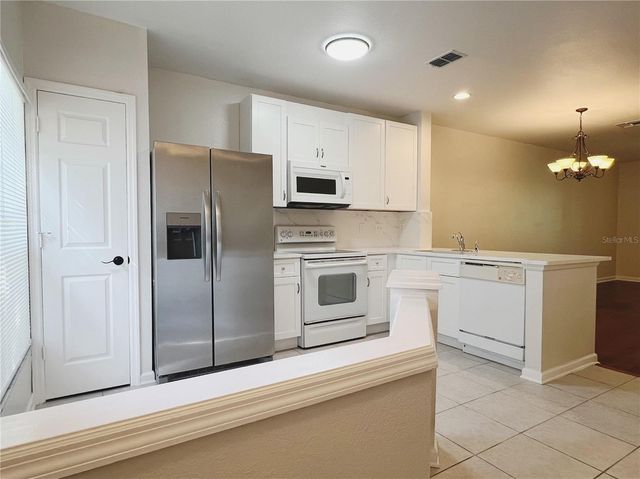 5308 HAWKSTONE DR, Sanford, FL 32771