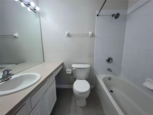 5308 HAWKSTONE DR, Sanford, FL 32771