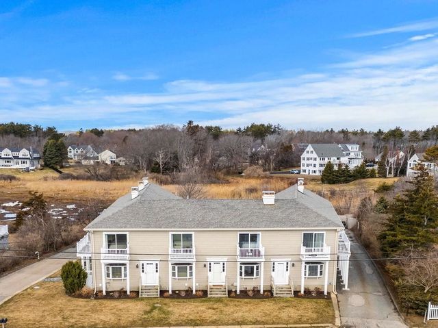 1515 Ocean Blvd Apt 4, Rye, NH 03870