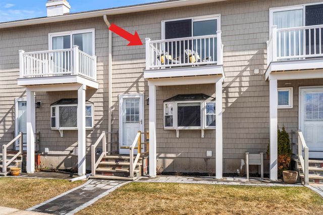 1515 Ocean Blvd Apt 4, Rye, NH 03870