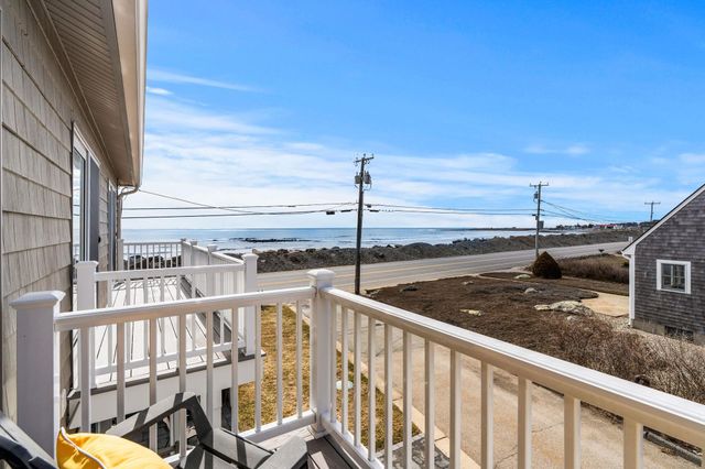 1515 Ocean Blvd Apt 4, Rye, NH 03870