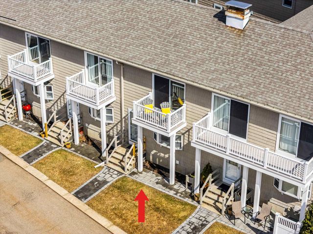 1515 Ocean Blvd Apt 4, Rye, NH 03870