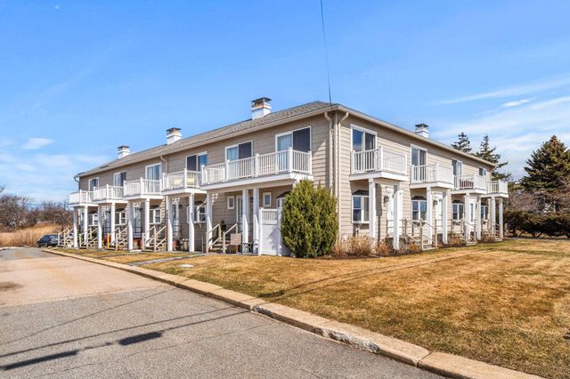 1515 Ocean Blvd Apt 4, Rye, NH 03870