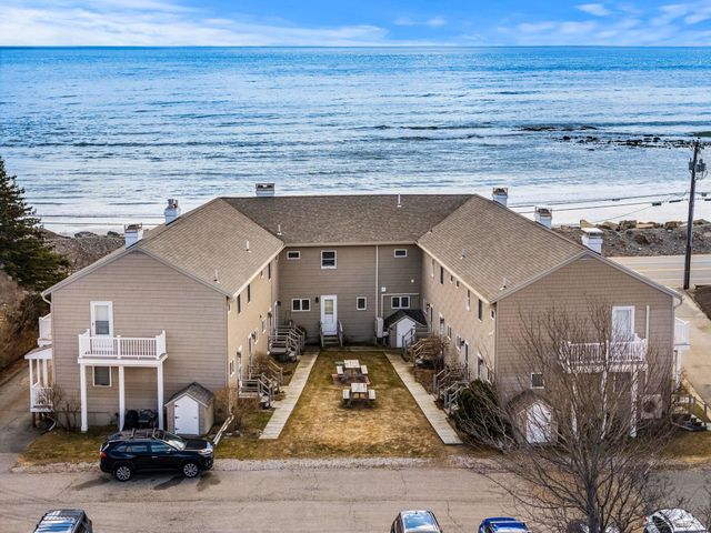 1515 Ocean Blvd Apt 4, Rye, NH 03870