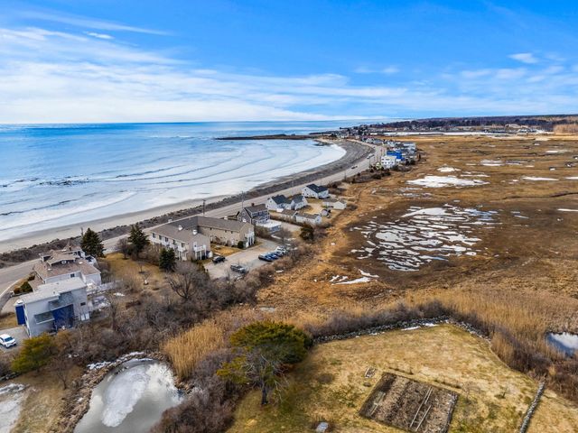 1515 Ocean Blvd Apt 4, Rye, NH 03870