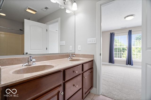 9661 Wading Crane Avenue, Fishers, IN 46055