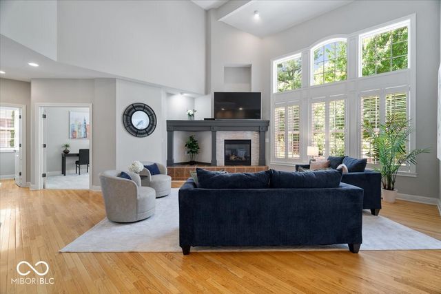 9661 Wading Crane Avenue, Fishers, IN 46055