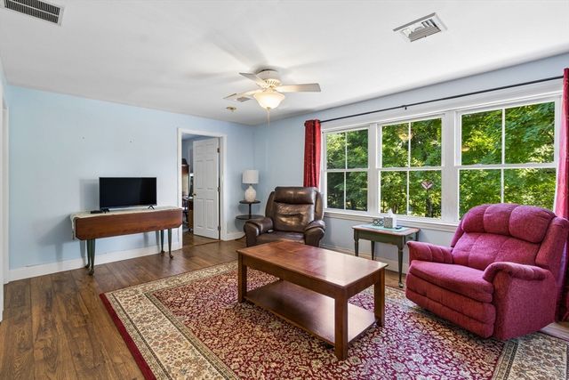 30 Kratz Ave., Attleboro, MA 02703