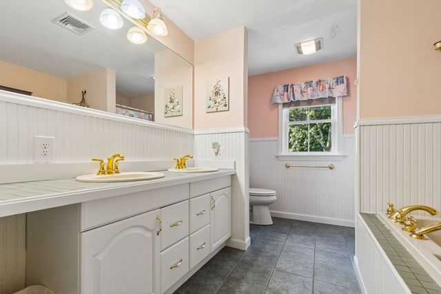30 Kratz Ave., Attleboro, MA 02703